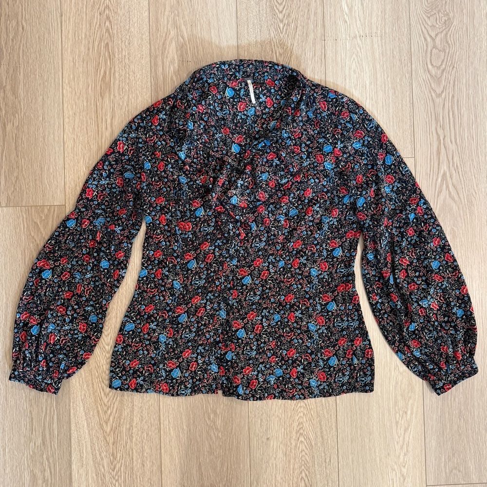 Free People Ruffle Neck Bishop Sleeve Floral Blouse • size large •